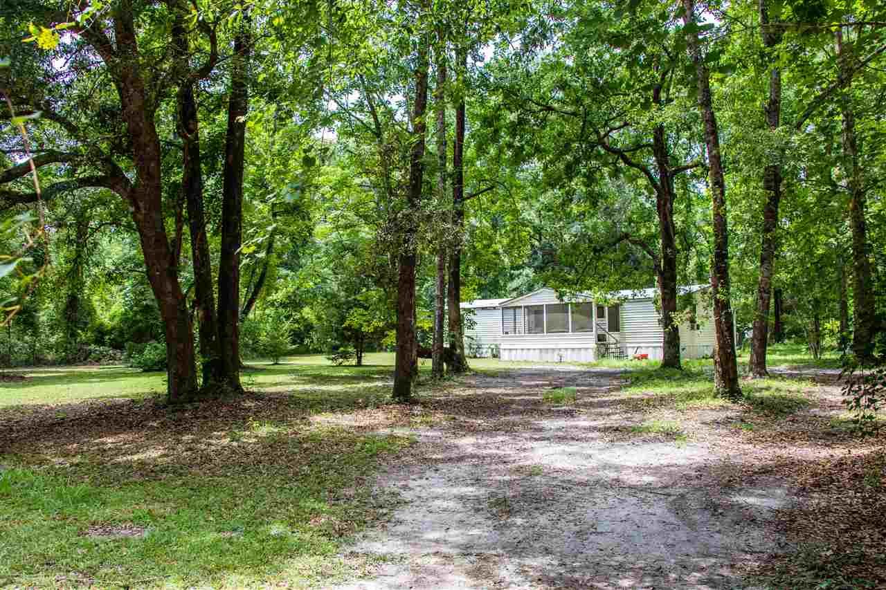 2.5 acres in Wakulla County, Florida