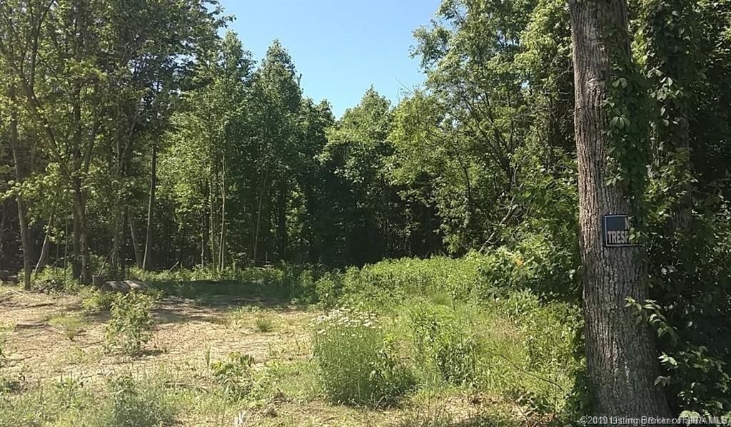 121 acres in Harrison County, Indiana