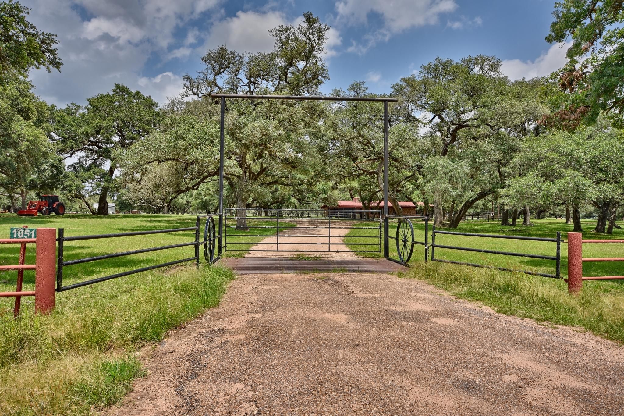 70 acres in Colorado County, Texas
