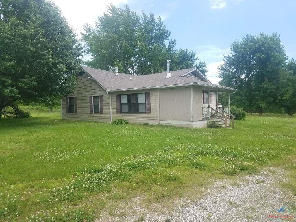 10.2 acres in Saint Clair County, Missouri