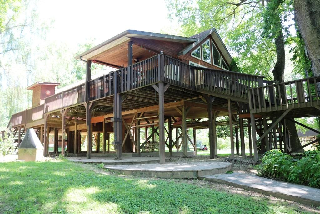 0.47 acres in McDonald County, Missouri