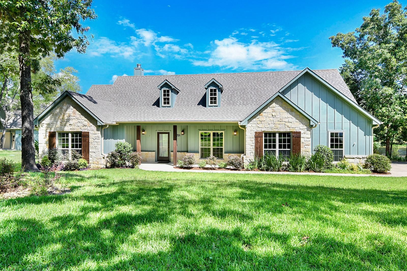 1.08 acres in Henderson County, Texas