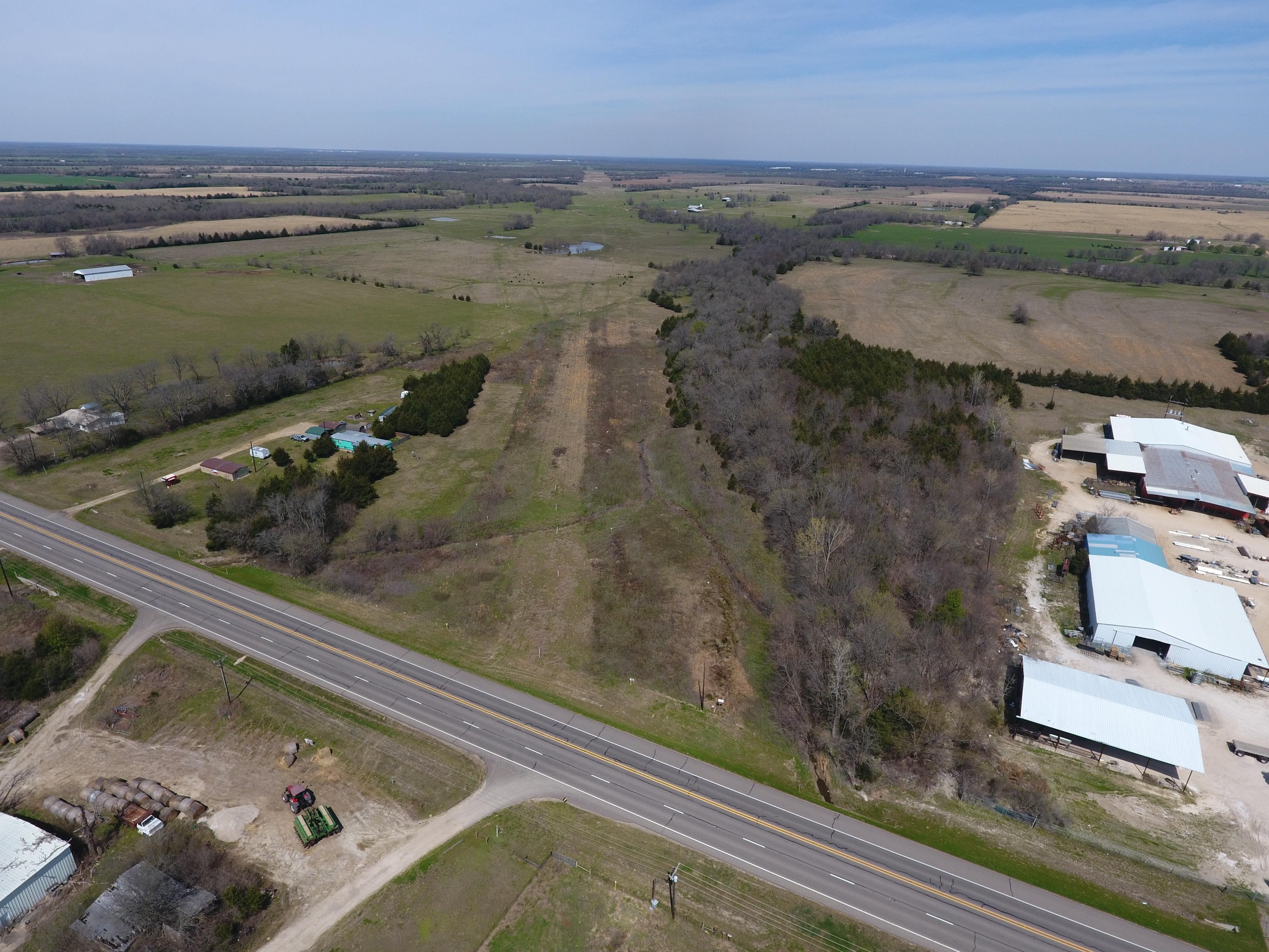 15 acres in Lamar County, Texas