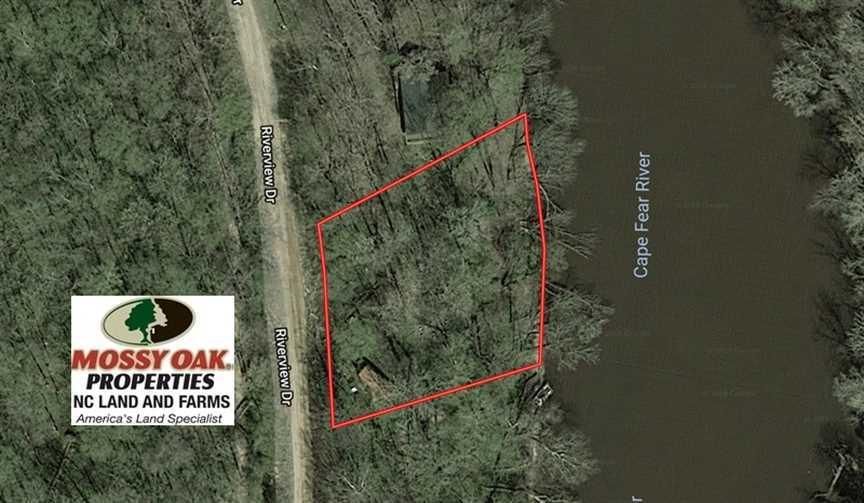 0.44 acres in Bladen County, North Carolina