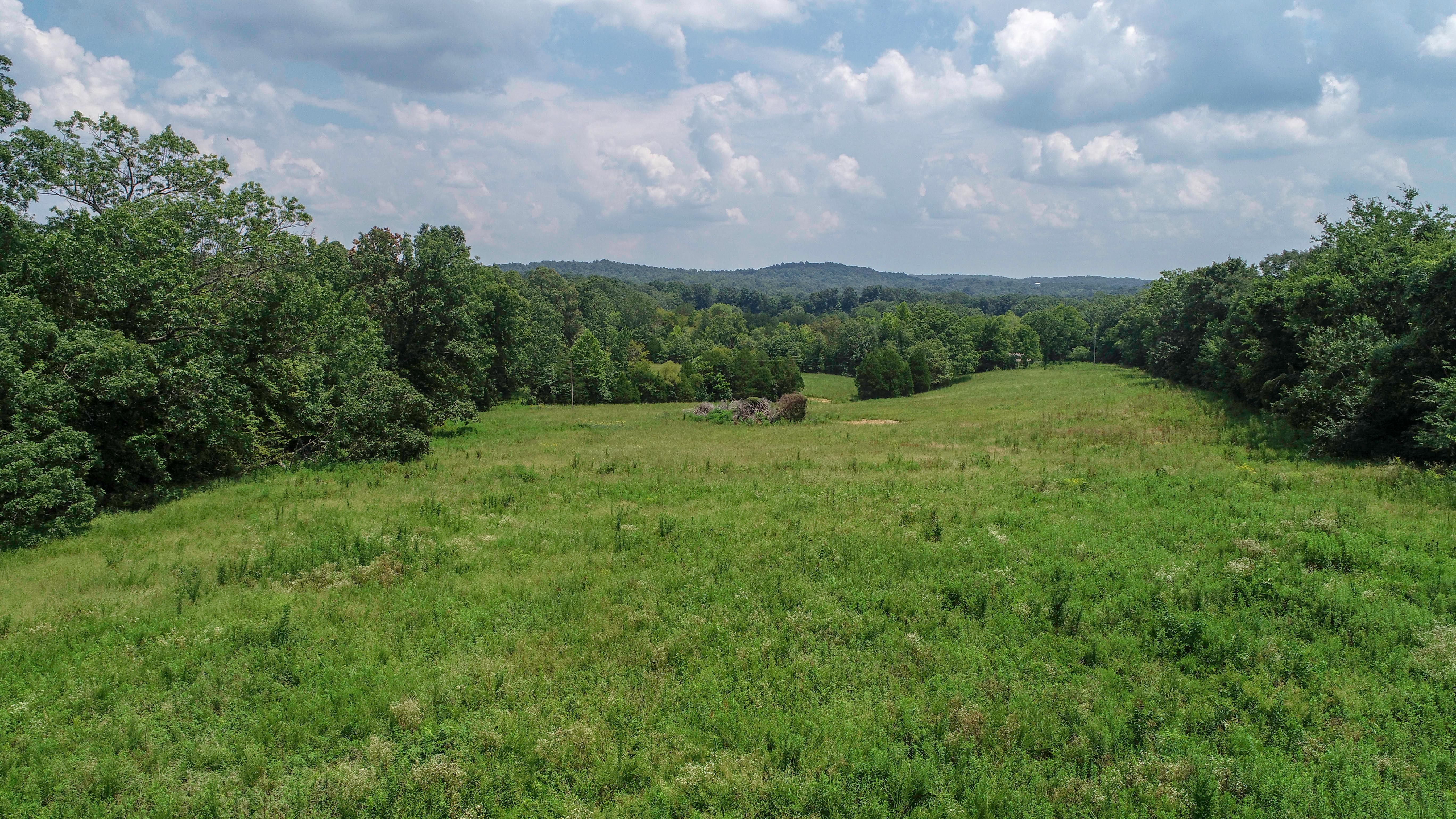 30 acres in Butler County, Kentucky