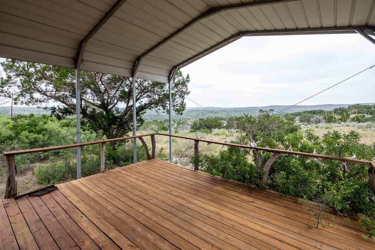 176.05 acres in Val Verde County, Texas