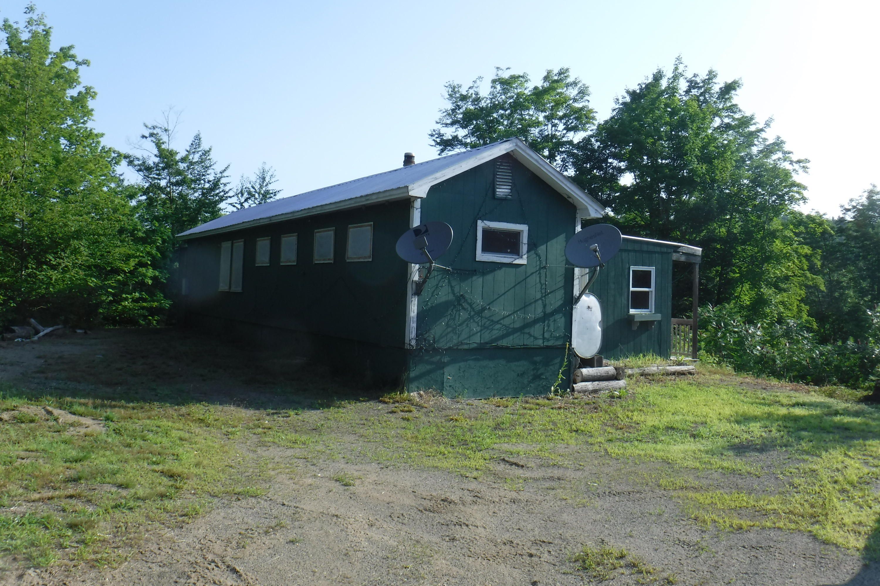 4.5 acres in Franklin County, Maine