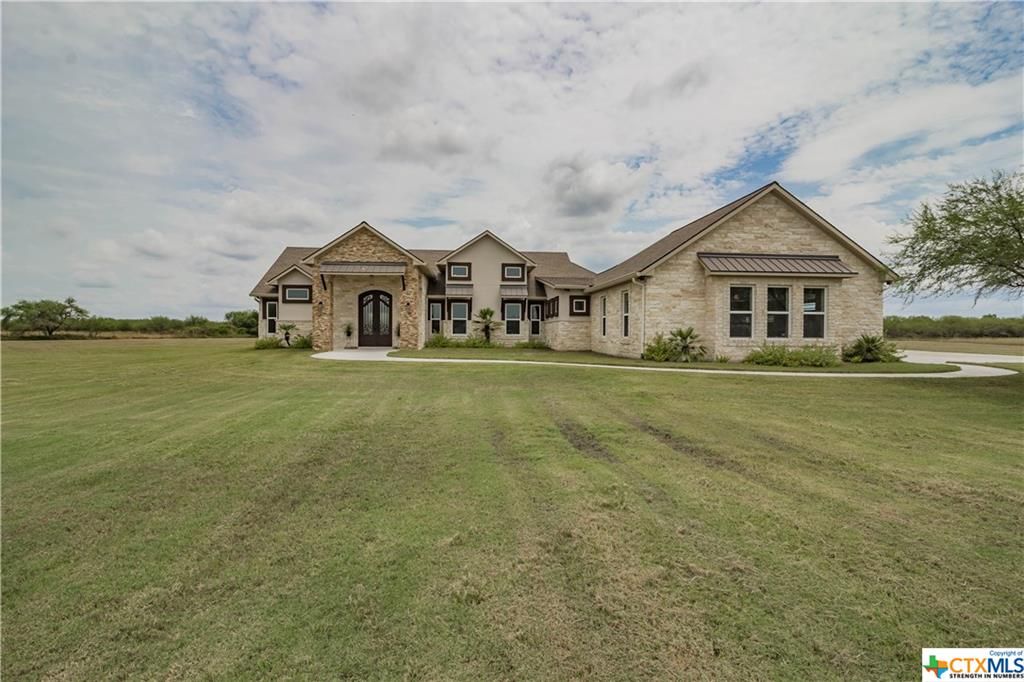 3.9 acres in Victoria County, Texas