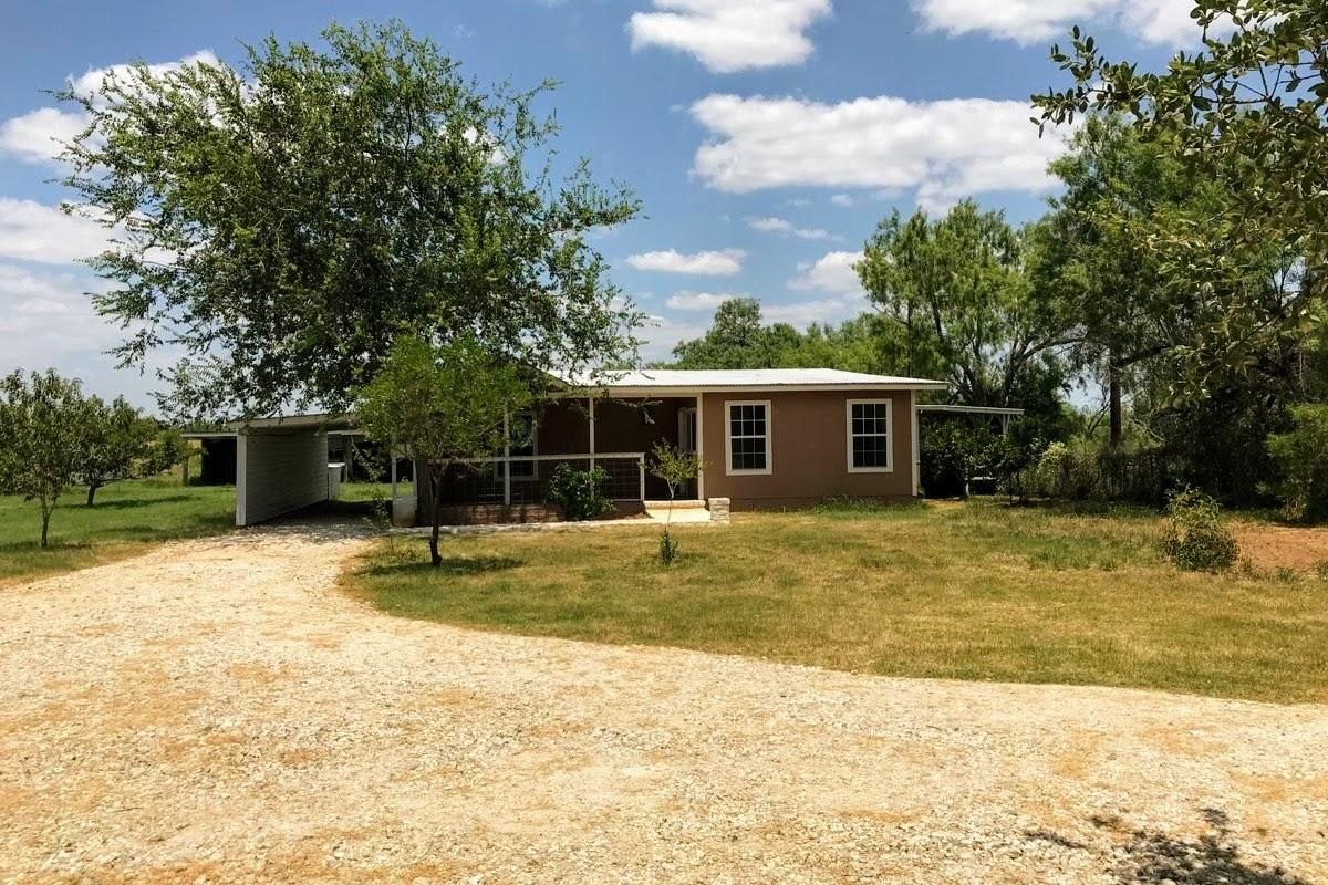 6 acres in Atascosa County, Texas