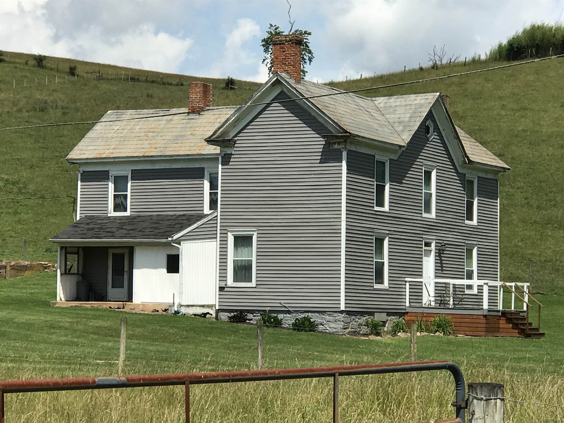 96.77 acres in Wythe County, Virginia