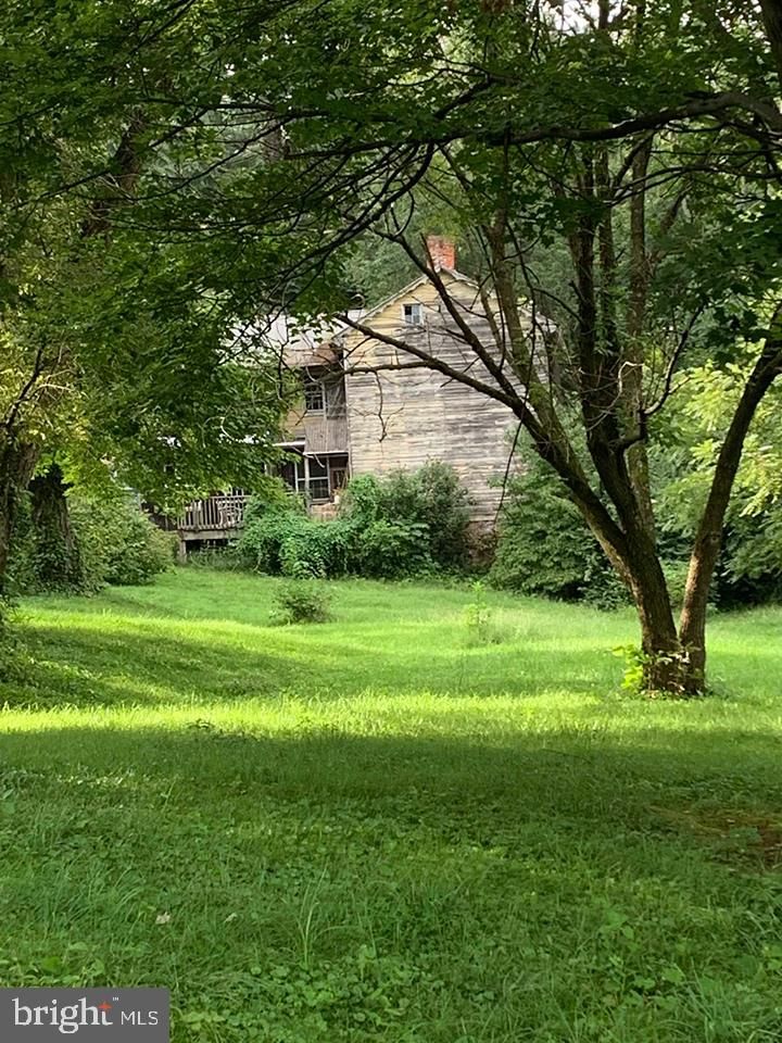 10 acres in Frederick County, Maryland