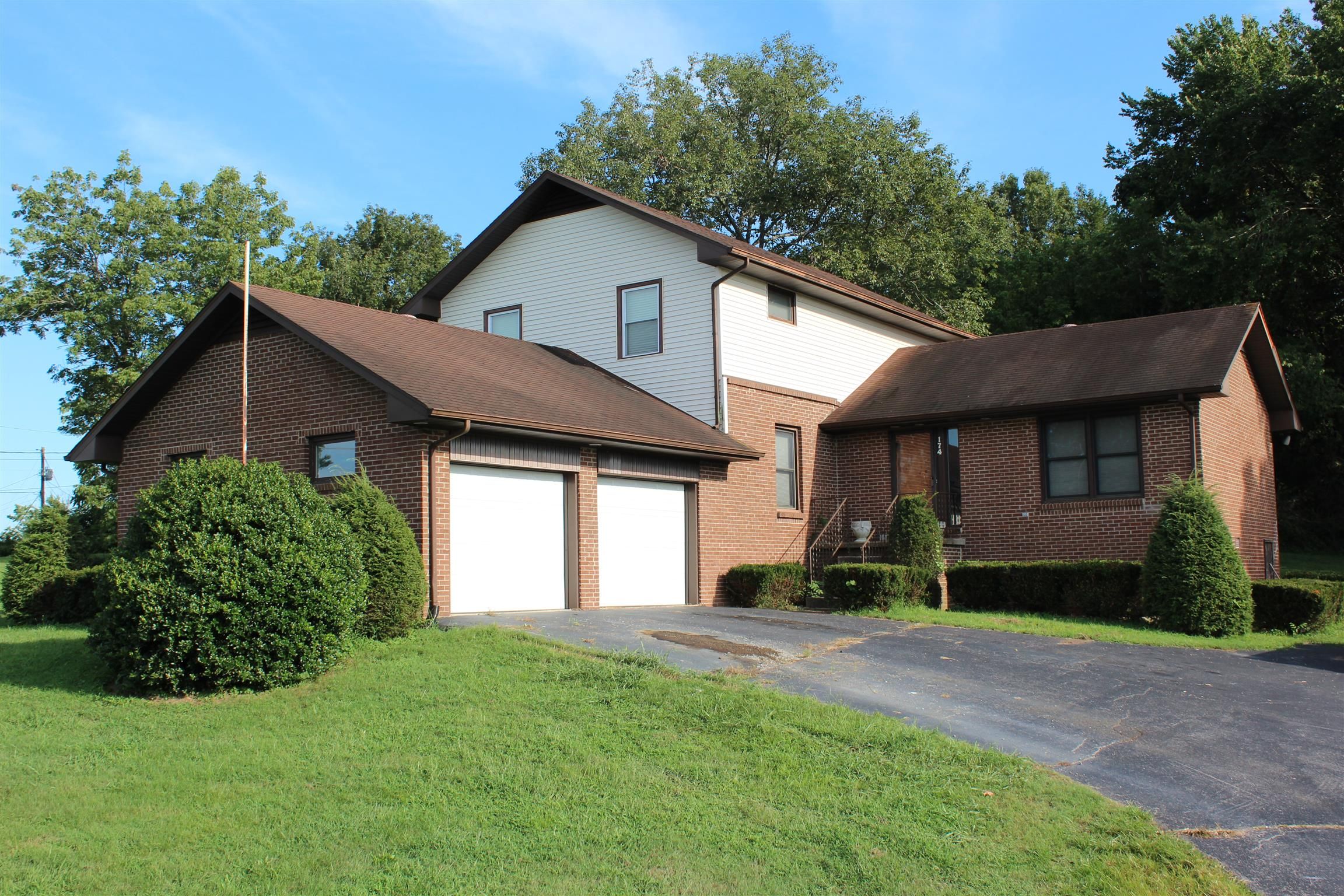 1 acres in Trousdale County, Tennessee