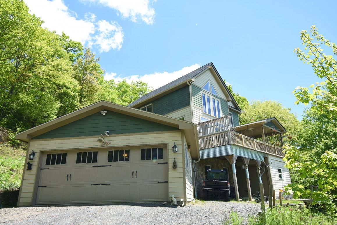 5.86 acres in Ashe County, North Carolina