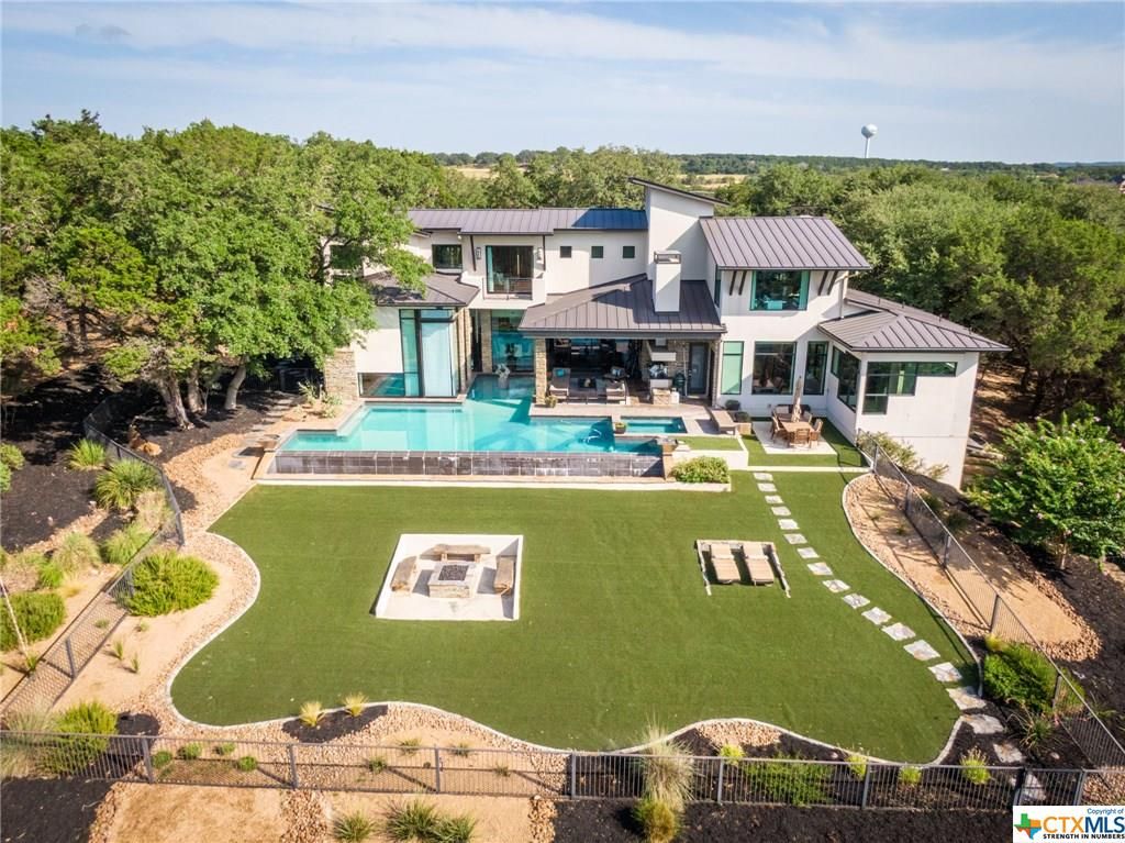 0.77 acres in Comal County, Texas