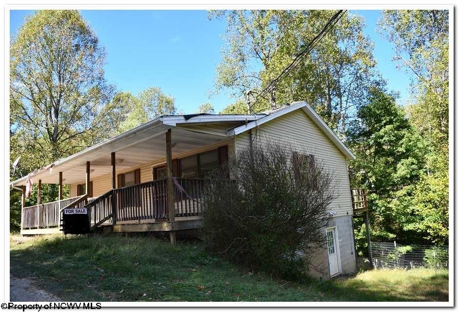 0.9 acres in Upshur County, West Virginia