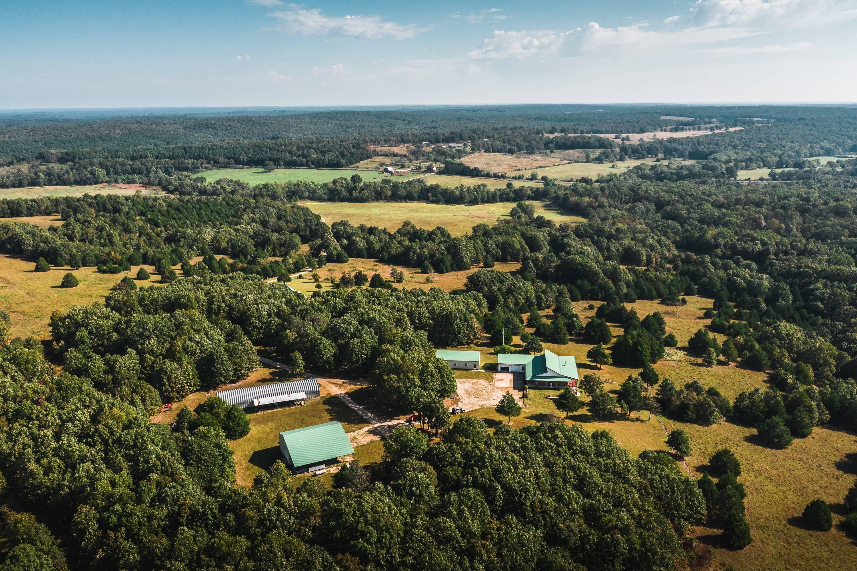 142 acres in Dent County, Missouri