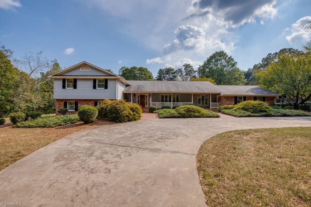 5.03 acres in Yadkin County, North Carolina