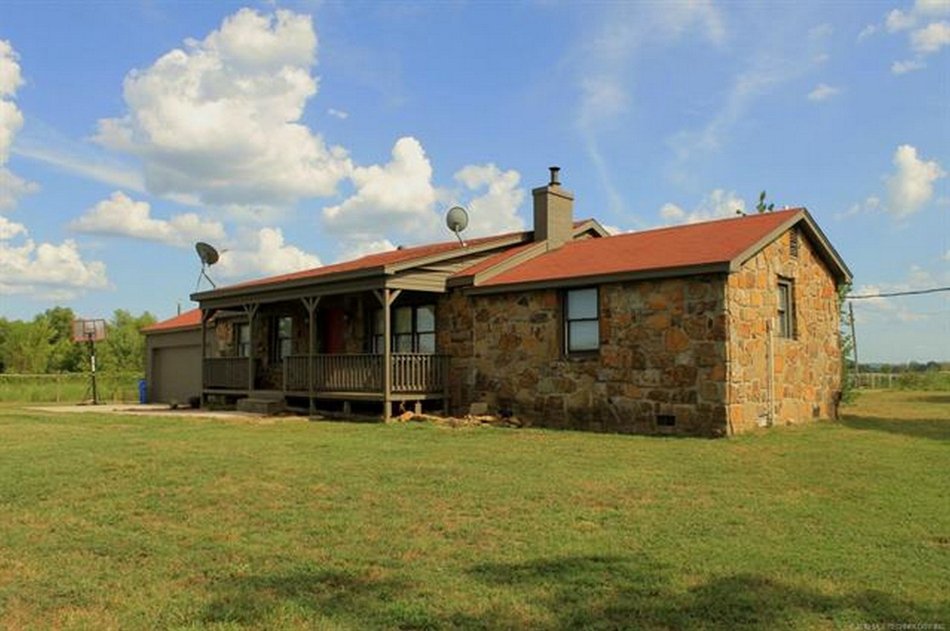 9.55 acres in Sequoyah County, Oklahoma