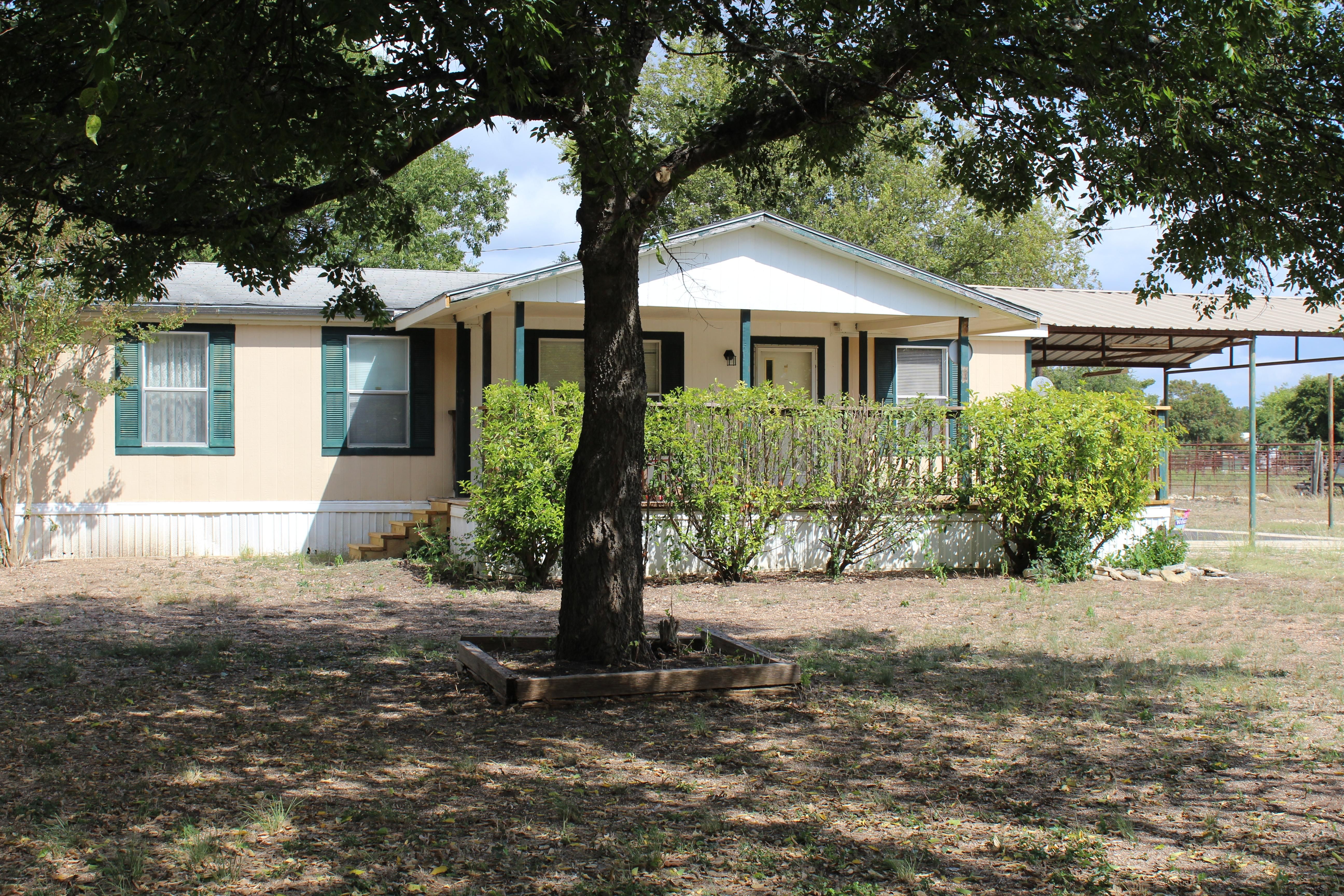 1.8 acres in Uvalde County, Texas