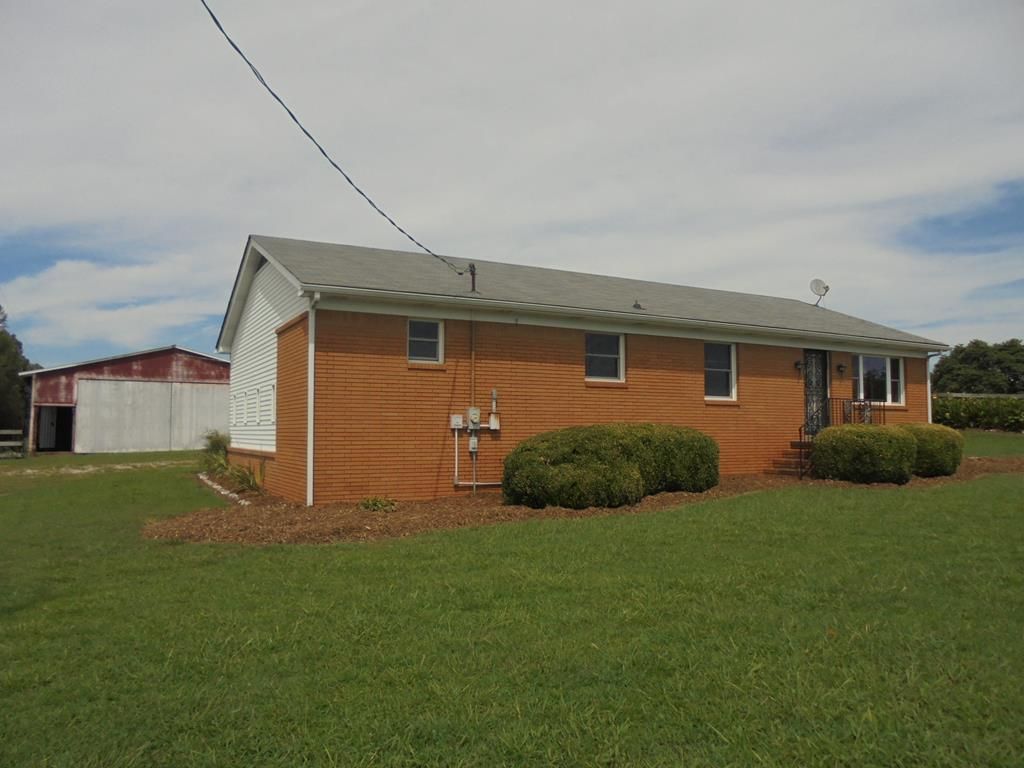 20 acres in Henry County, Tennessee