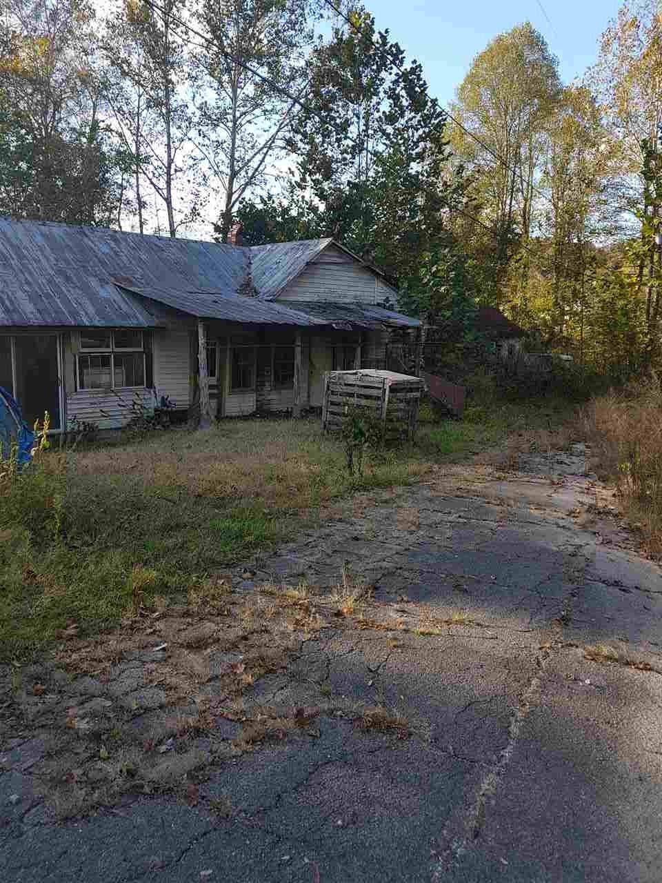 1.77 acres in Wayne County, West Virginia