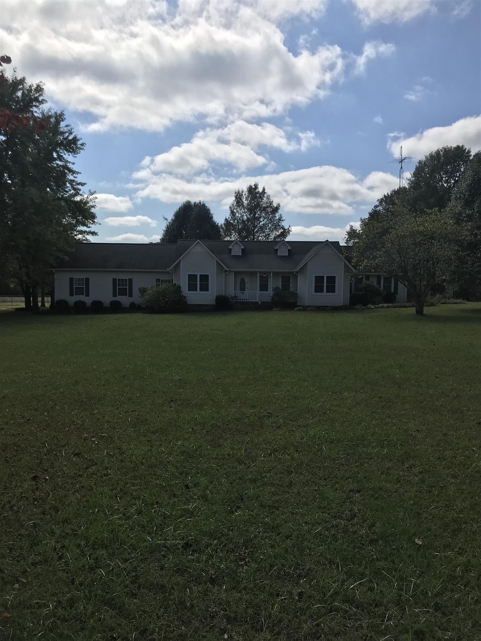 22 acres in Lawrence County, Tennessee