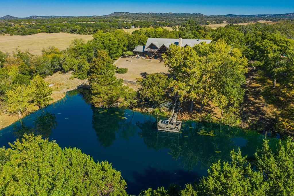 53.41 acres in Kendall County, Texas