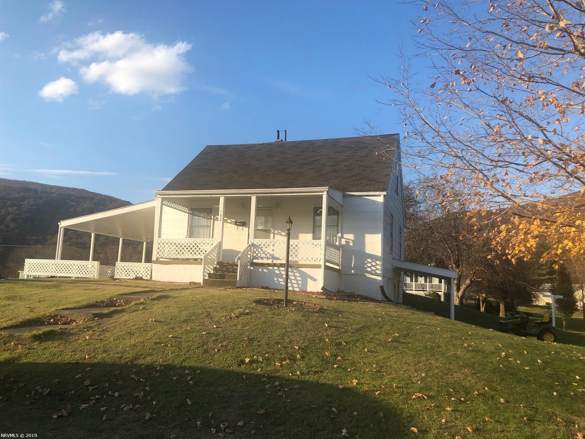 0.8 acres in Giles County, Virginia