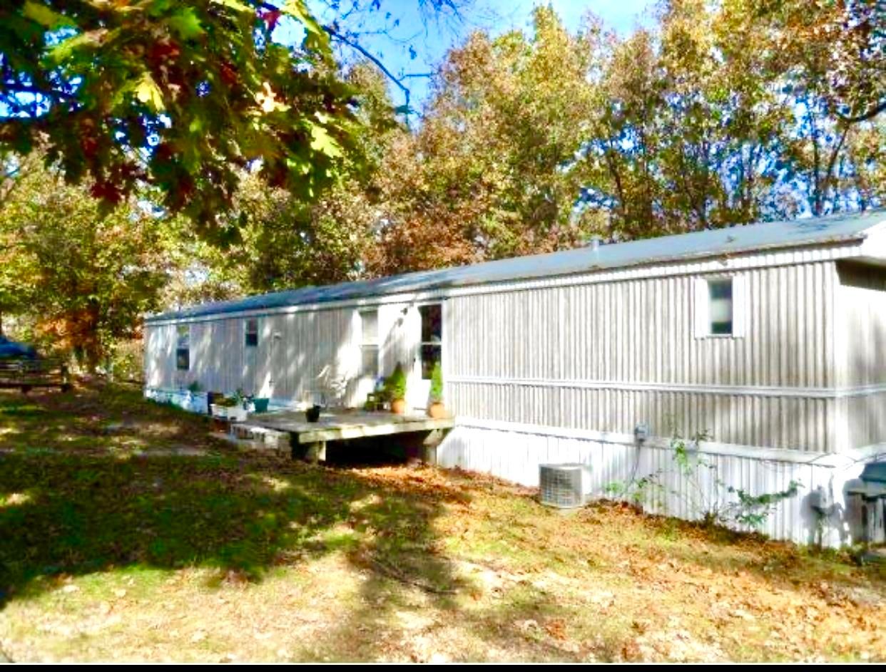 5.00 acres in Stone County, Missouri