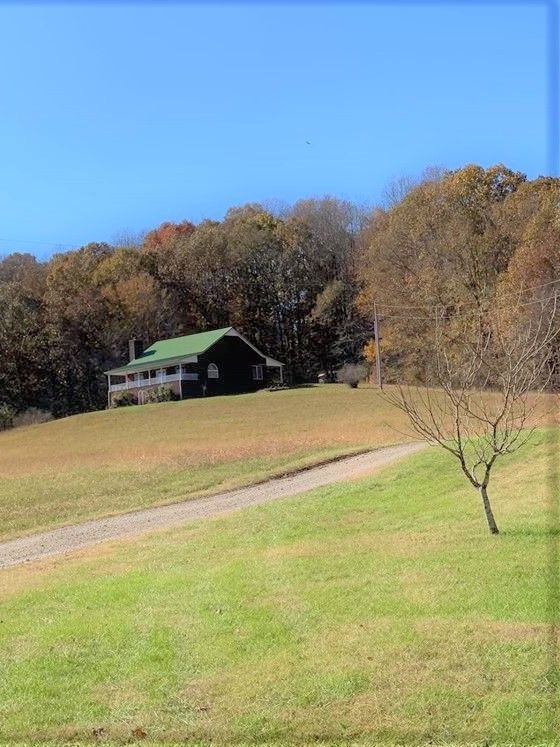 11.58 acres in Lewis County, Tennessee