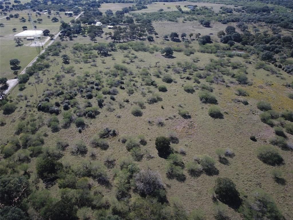 33 acres in Dewitt County, Texas