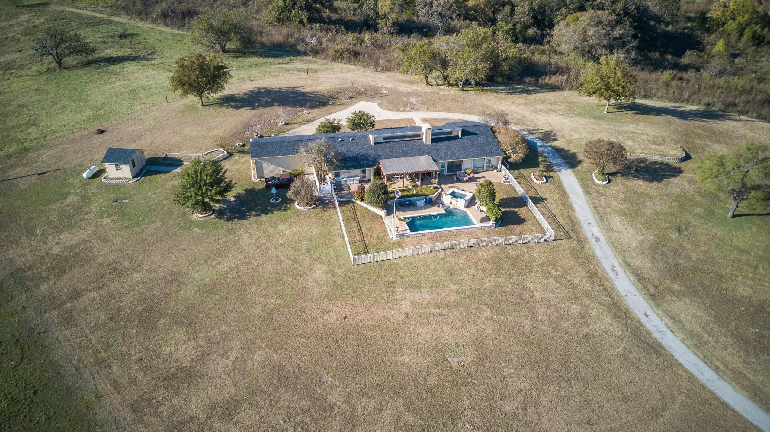 12 acres in Ellis County, Texas