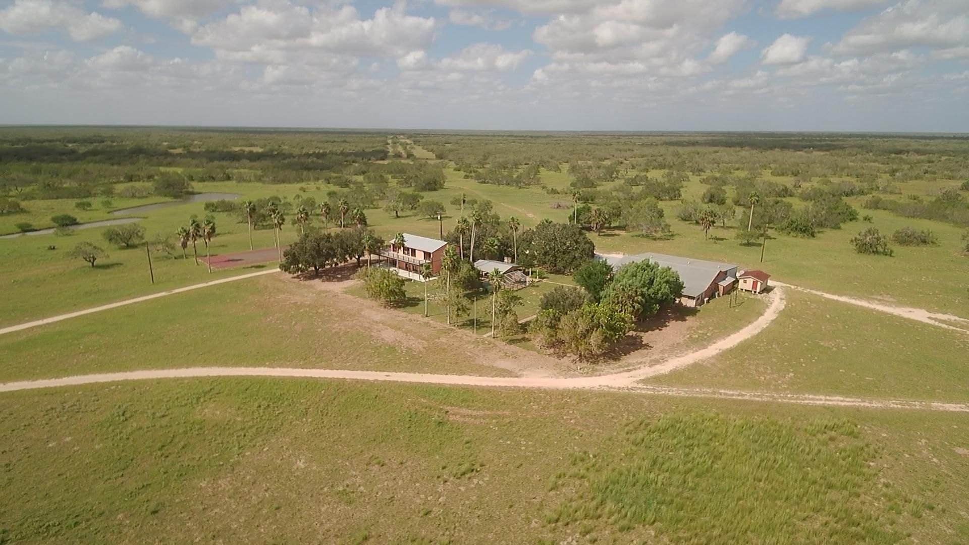 1,420 acres in Kenedy County, Texas