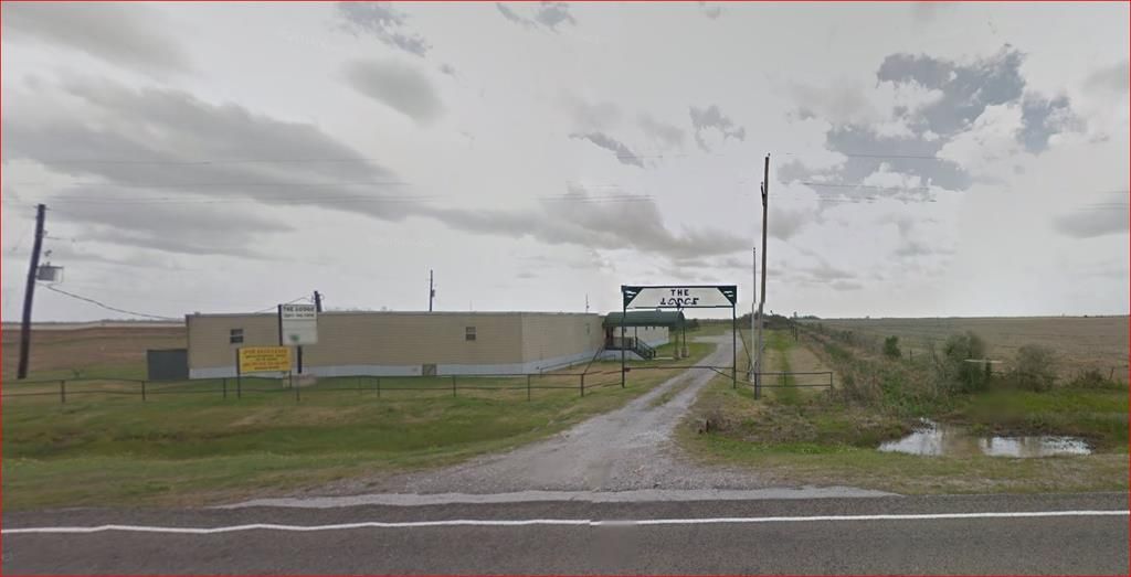 84 acres in Chambers County, Texas