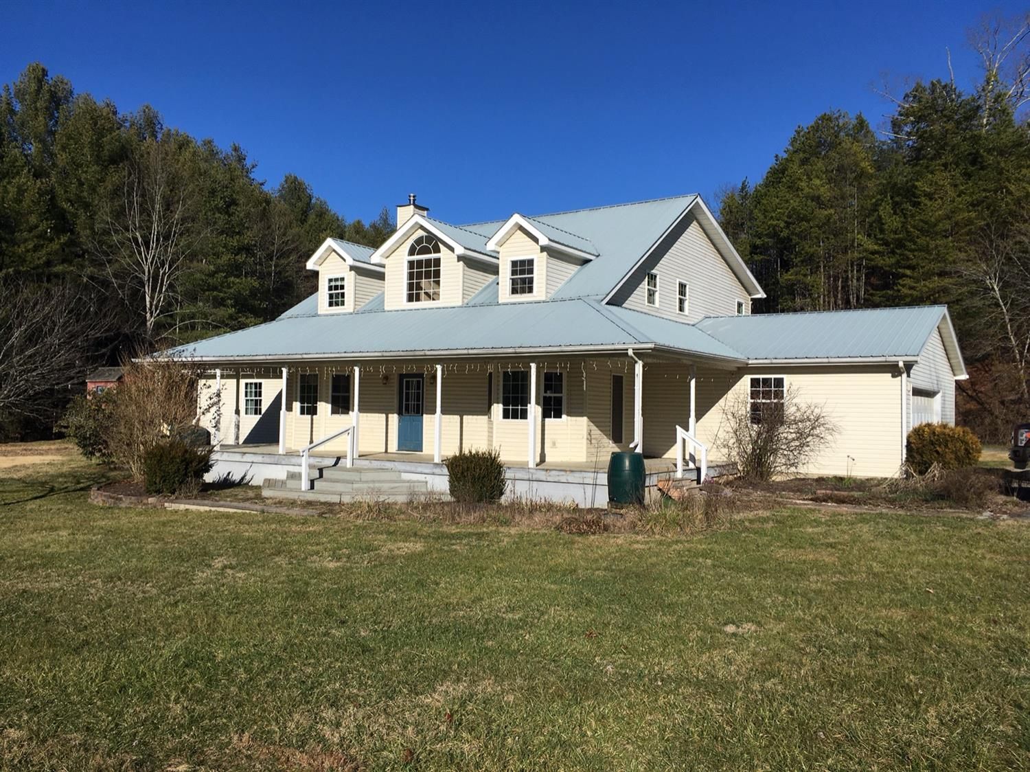 44 acres in Clay County, Kentucky