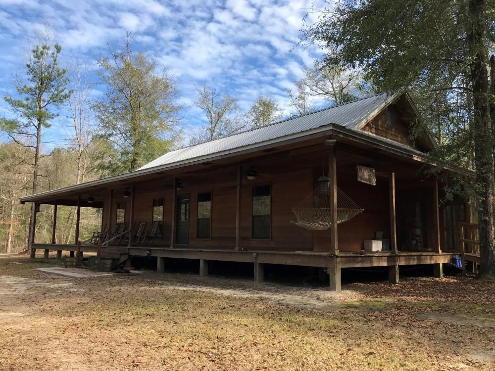 207 acres in Perry County, Mississippi