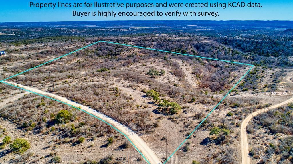 16.5 acres in Kerr County, Texas