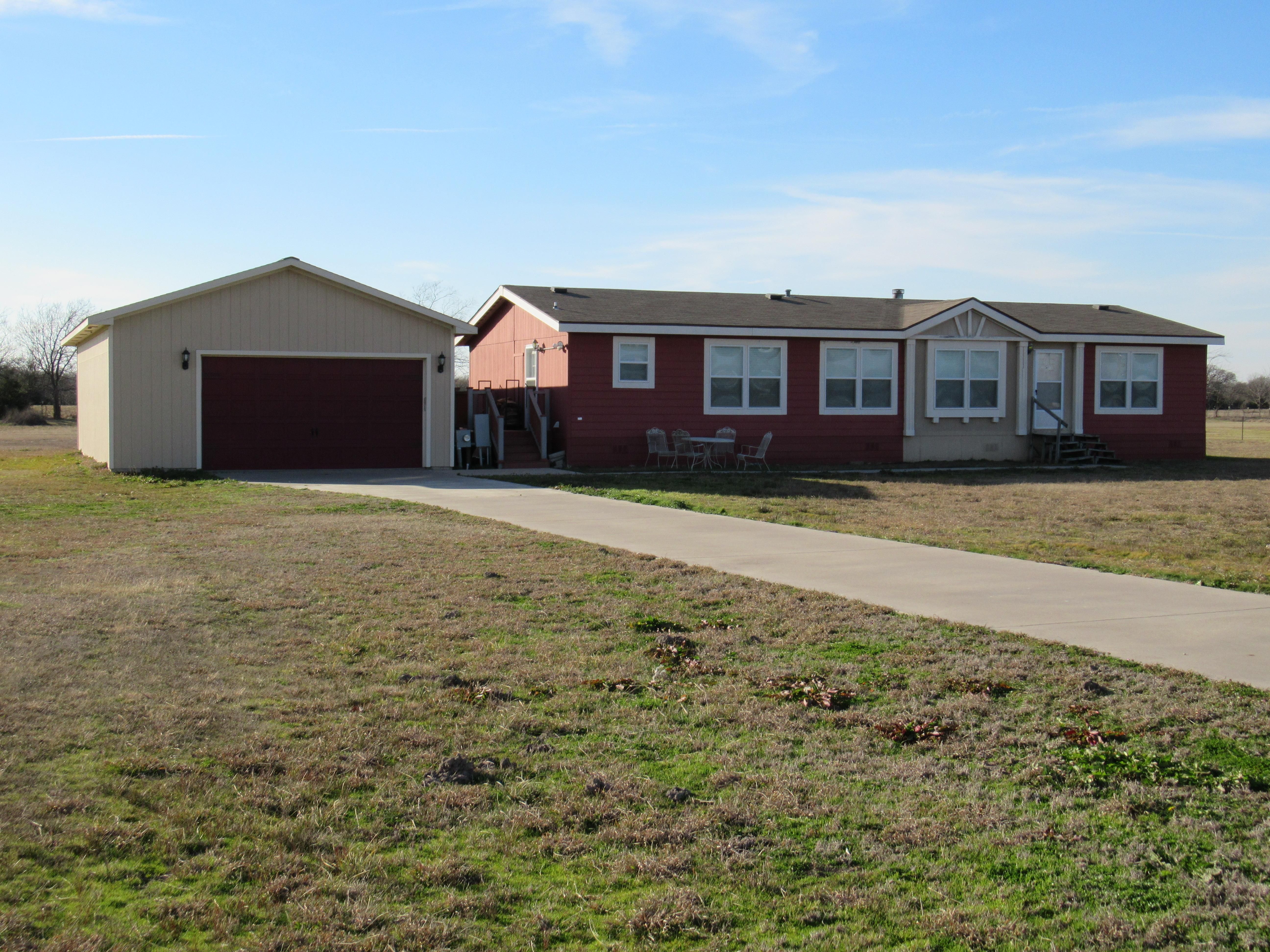 2 acres in Hunt County, Texas