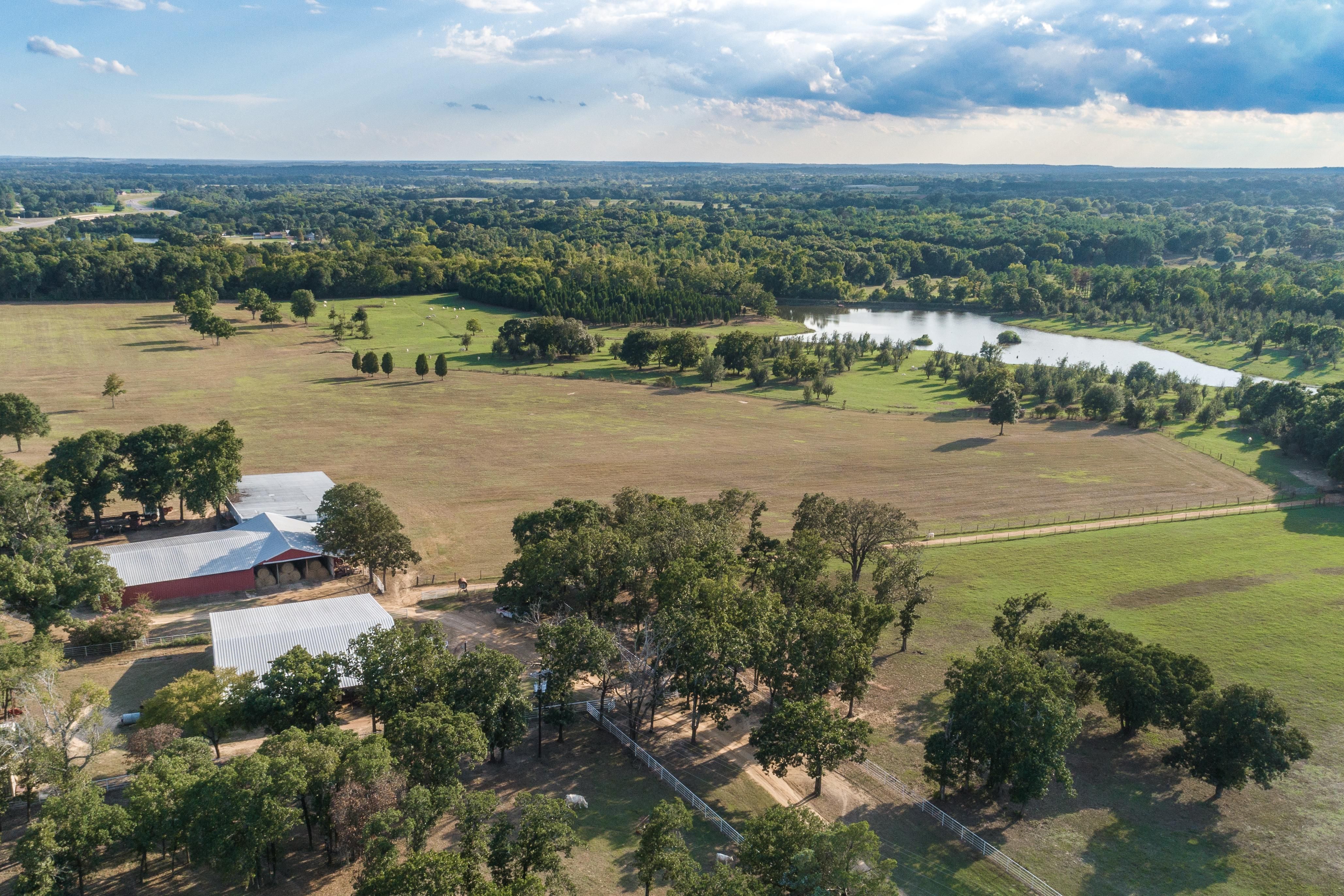 494 acres in Henderson County, Texas