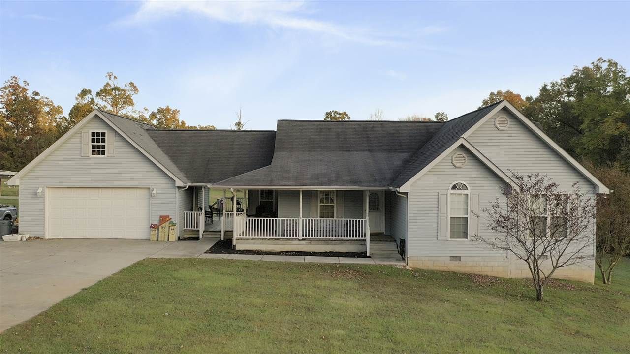 2.5 acres in Monroe County, Tennessee