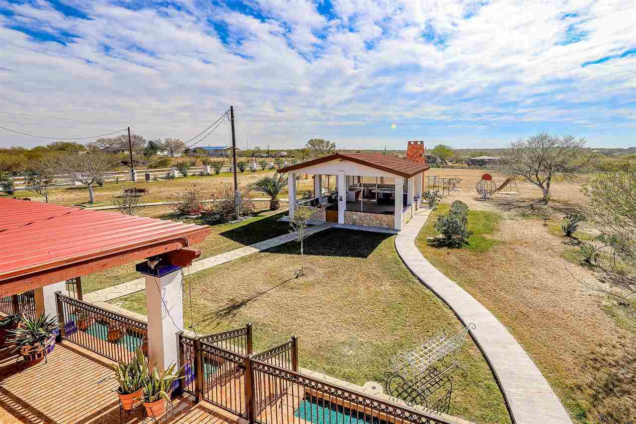 10 acres in b County, Texas