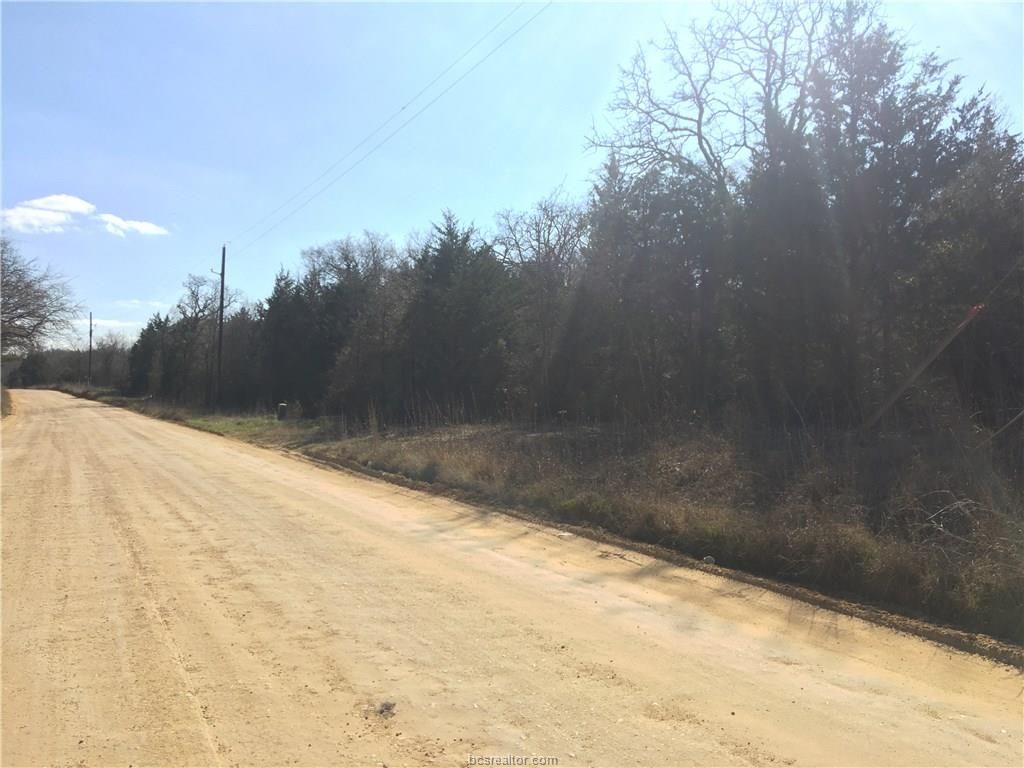 7.5 acres in Burleson County, Texas