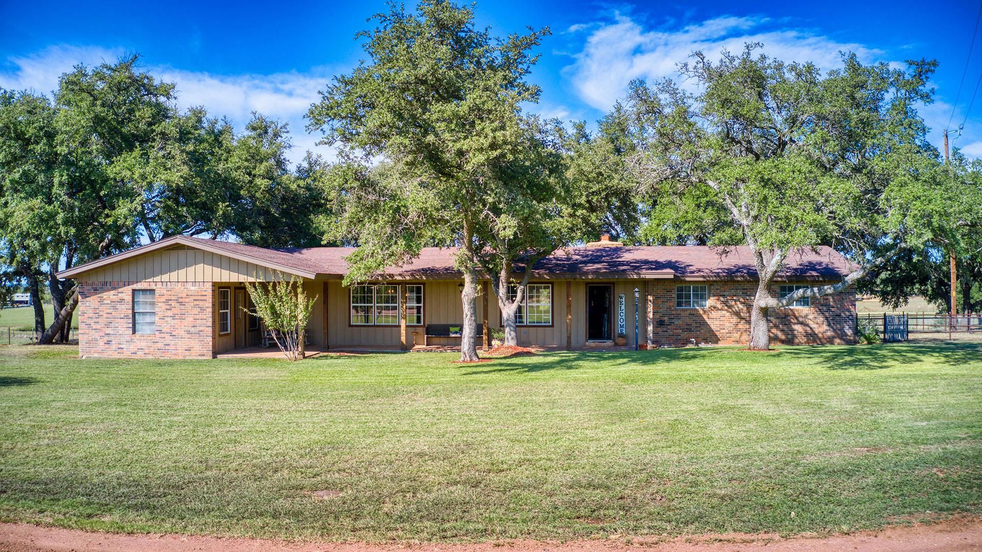 6.89 acres in Mason County, Texas