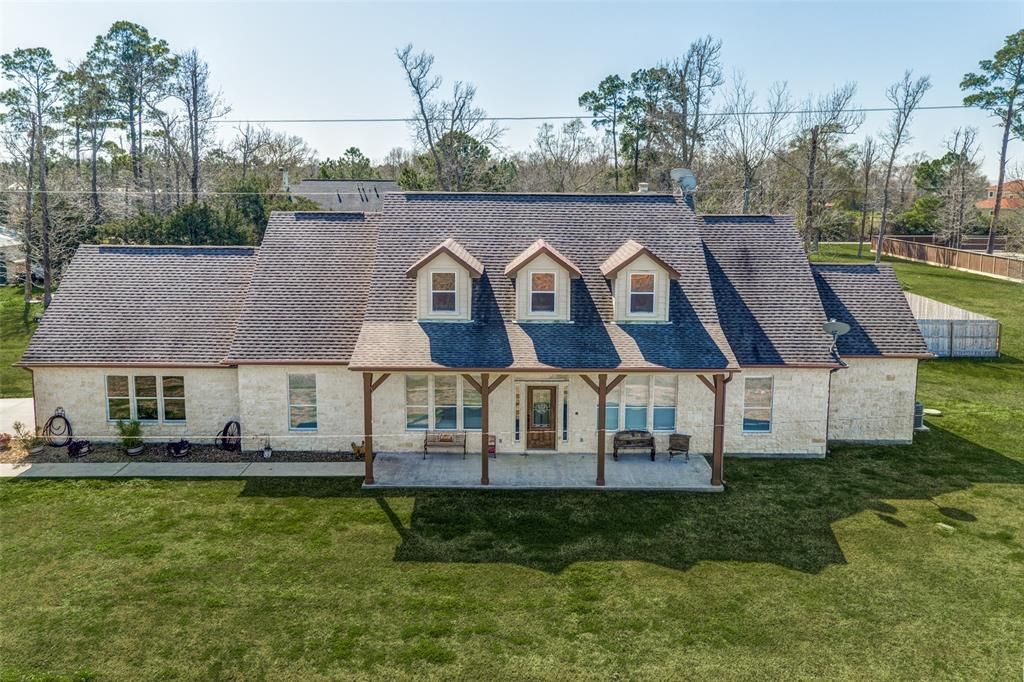 1.21 acres in Chambers County, Texas