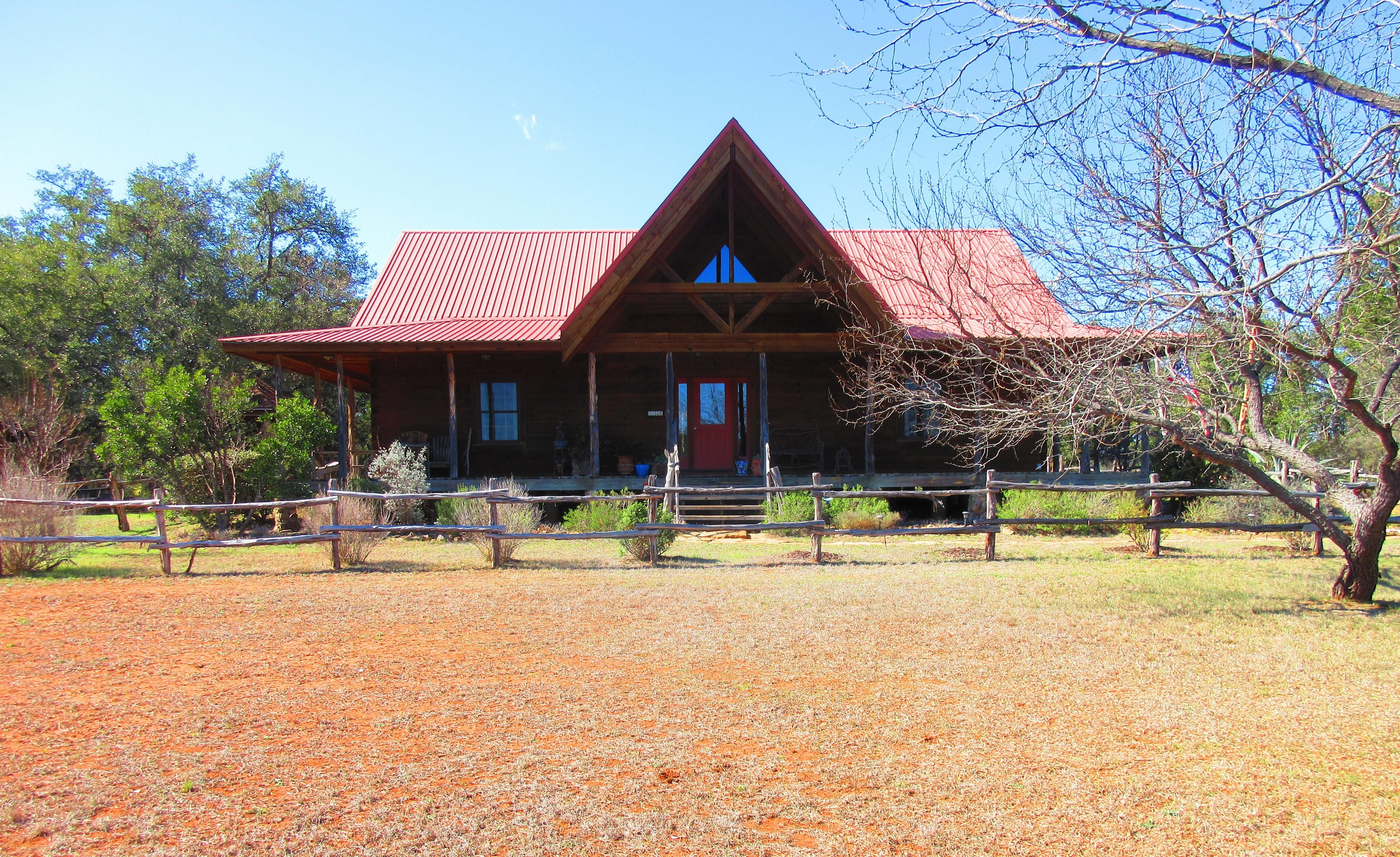 25.6 acres in Llano County, Texas