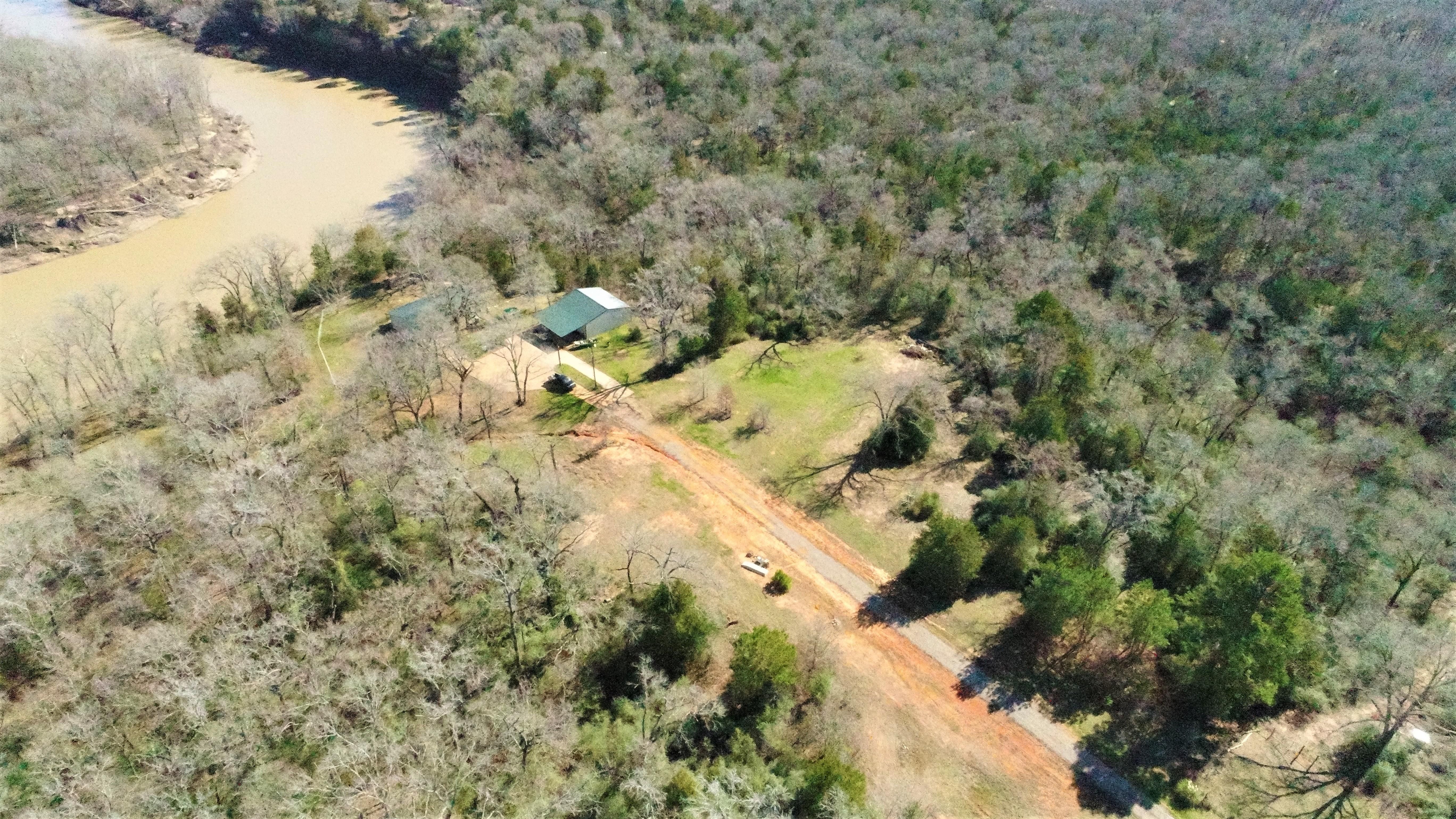 31 acres in Leon County, Texas