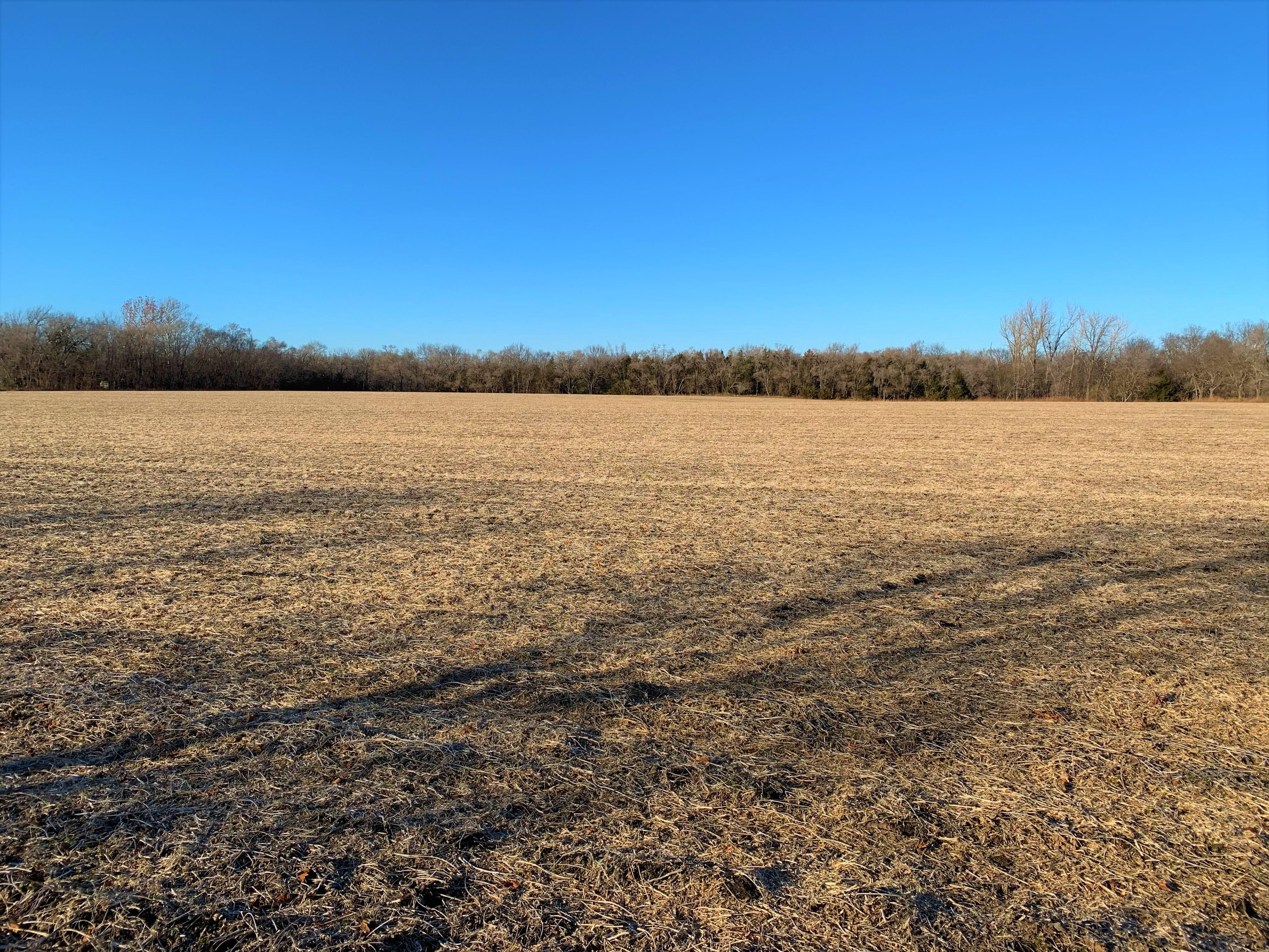 10 acres in Douglas County, Kansas