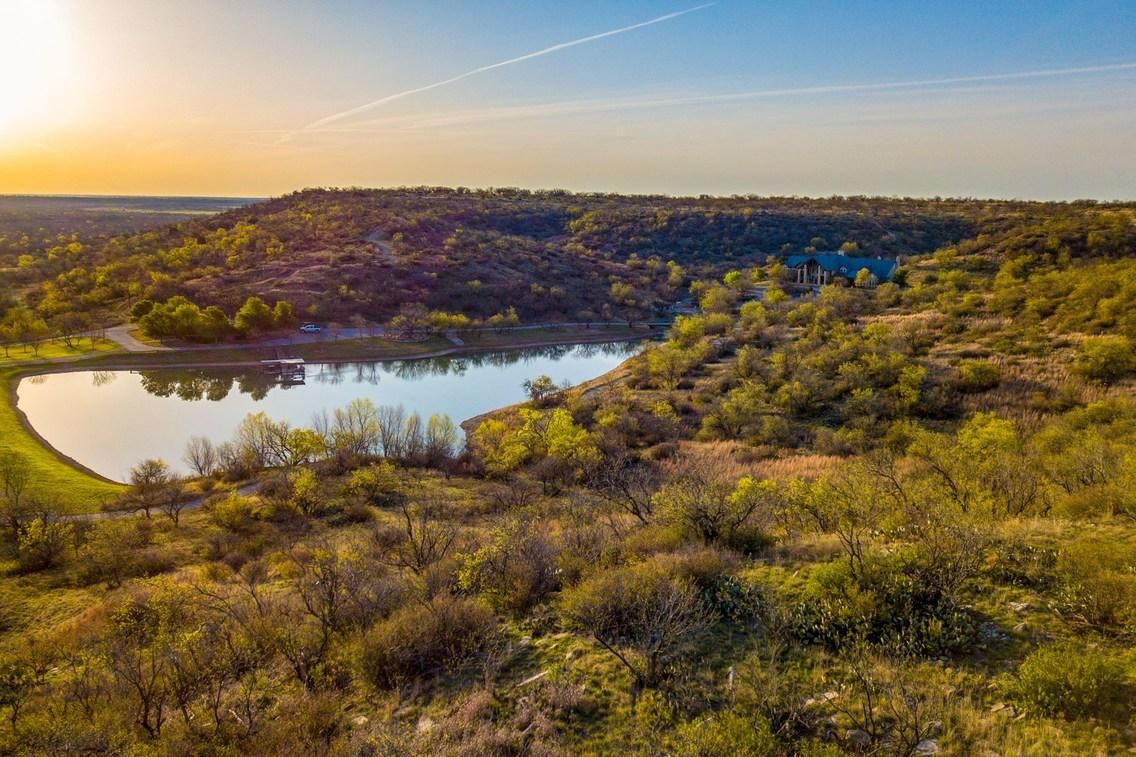 3266.00 acres in Baylor County, Texas