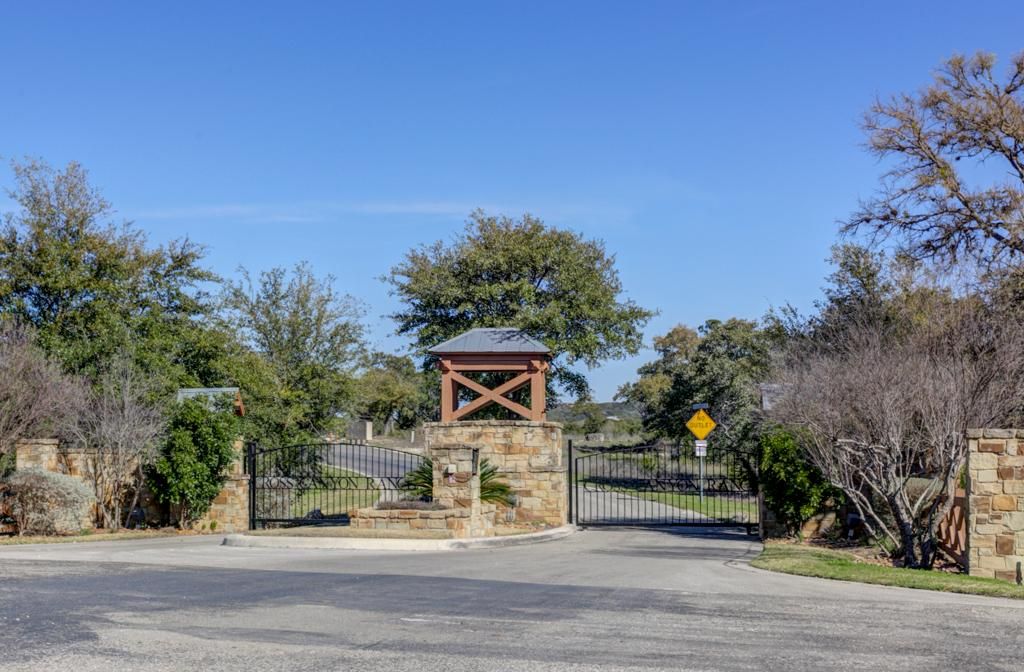 14.34 acres in Comal County, Texas