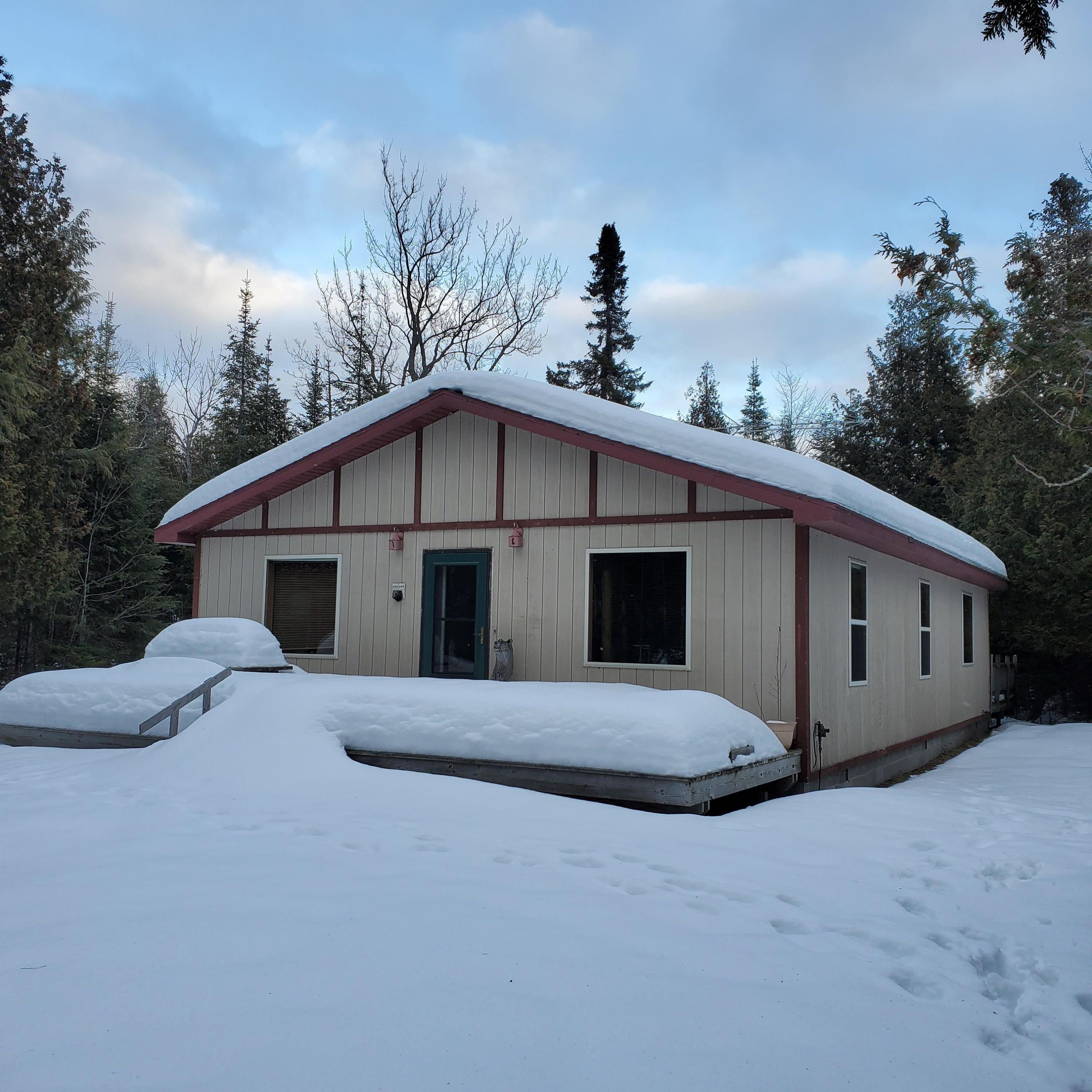 15.56 acres in Mackinac County, Michigan